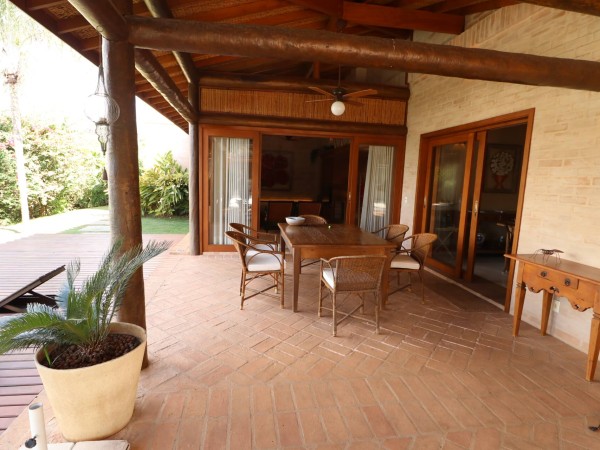Casa Toscana à venda na Fazenda Vila Real de Itu